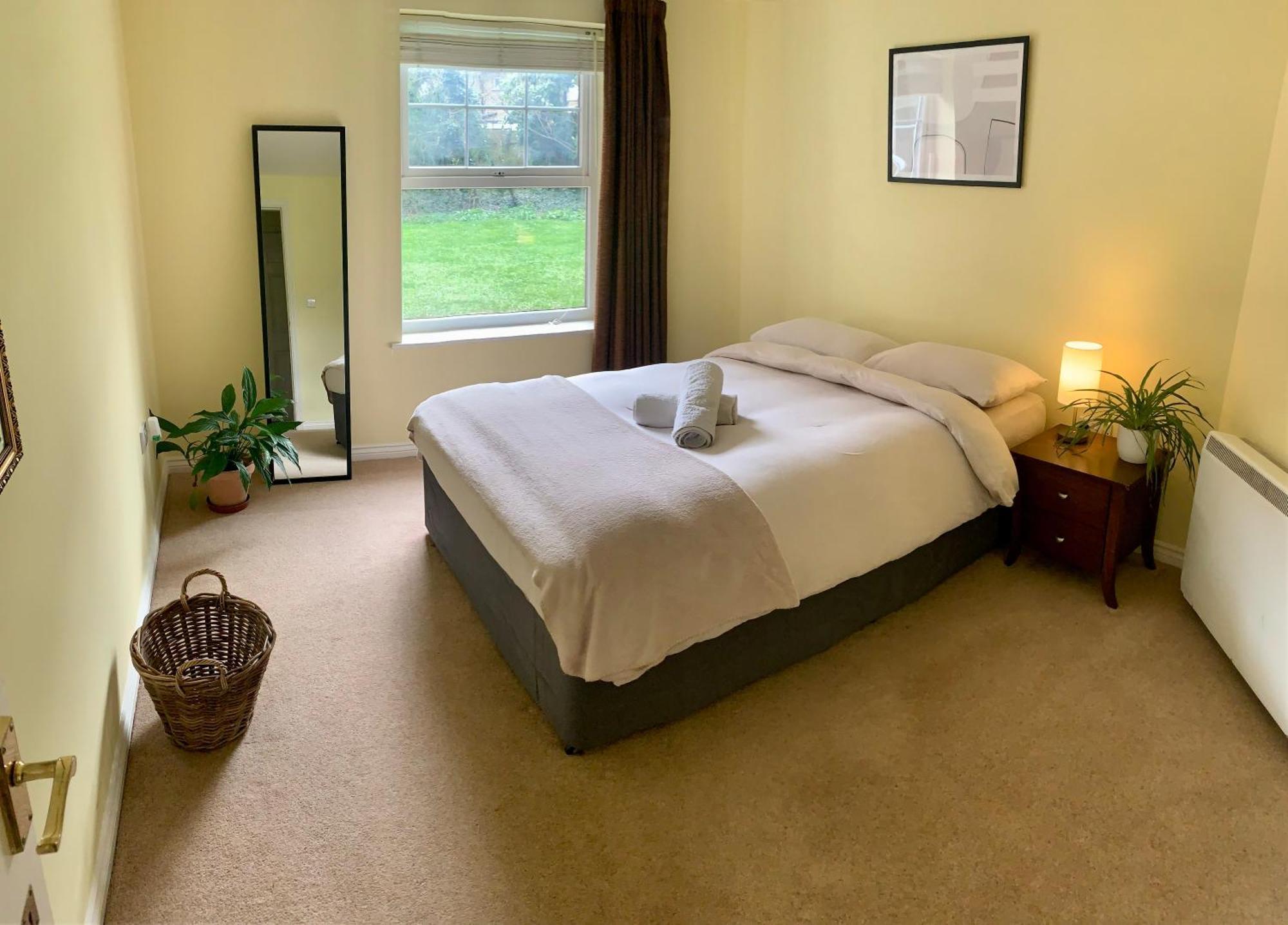 Peaceful Garden View Apt. Close To Central London Ngoại thất bức ảnh