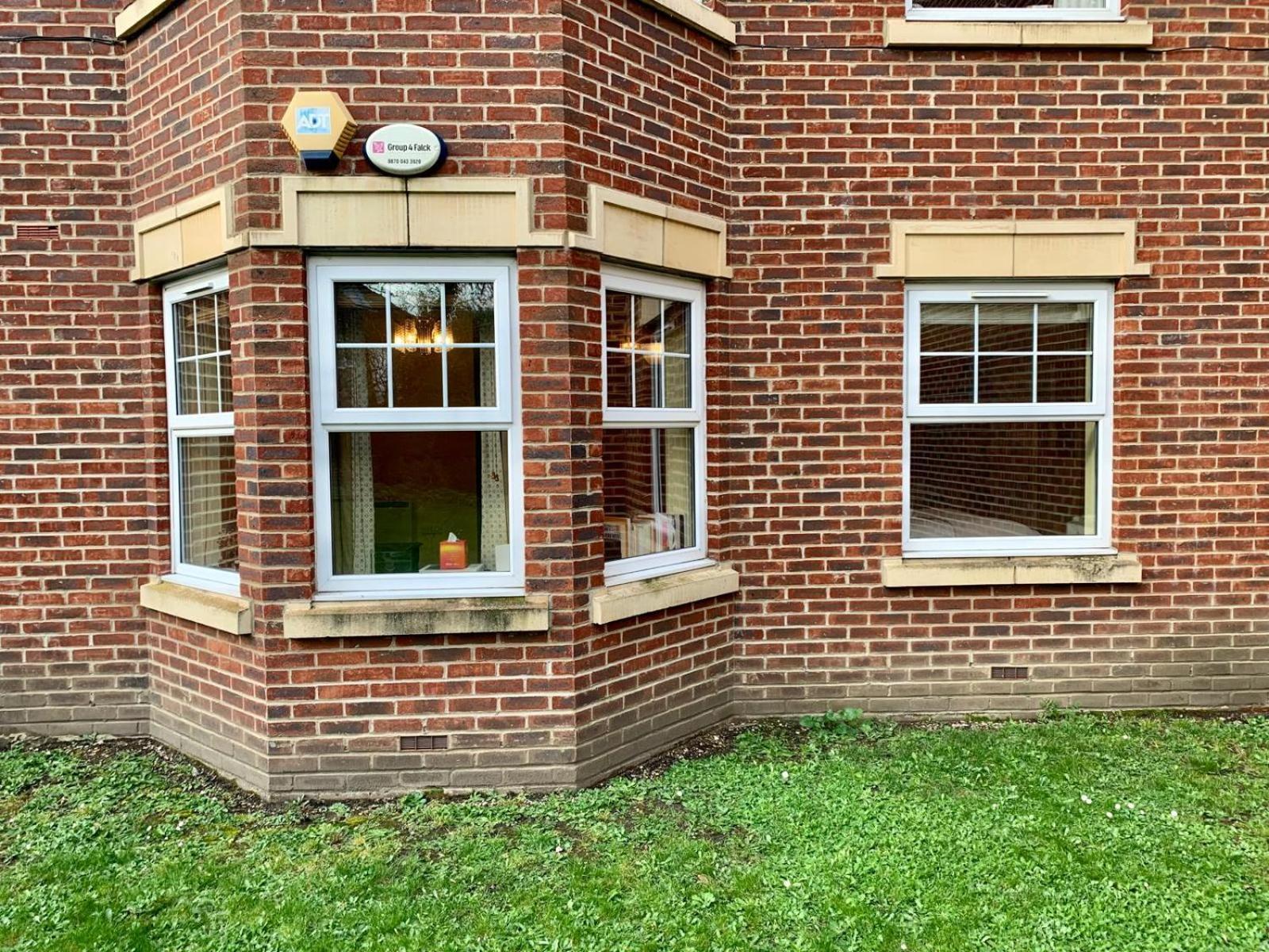 Peaceful Garden View Apt. Close To Central London Ngoại thất bức ảnh
